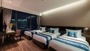 Suite Triple City View Balcony