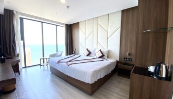 Senia hotel Nha Trang Deluxe A Partial Sea View